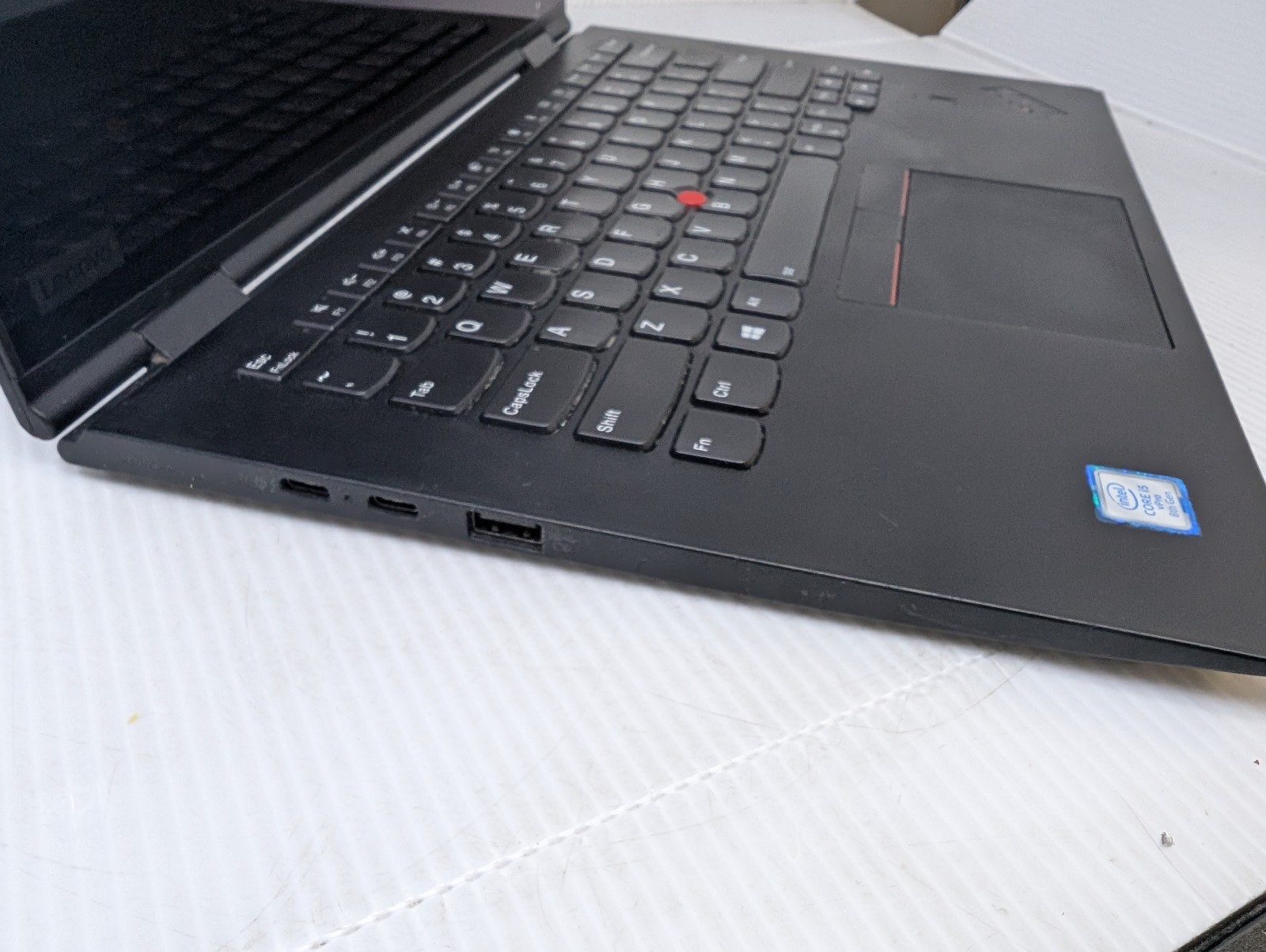 Lenovo ThinkPad X1 Yoga 3rd Gen i5-8350U 1.70GHz 16GB NO SSD/OS – AS-IS