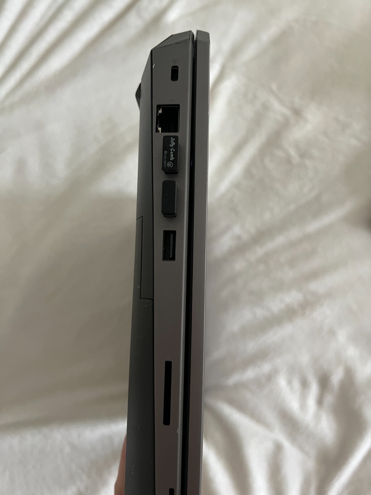 hp zbook 17 g6 i7-9850h