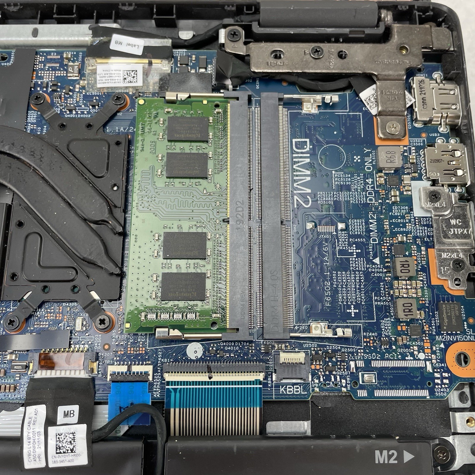 Dell Latitude 3520 15.6″ i5-1135G7 2.40 Ghz 8 GB RAM No SSD/OS/AC