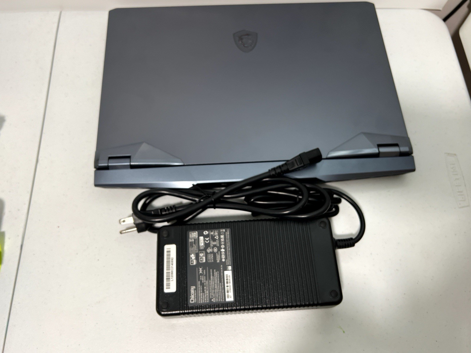 MSI GE76 Raider 17.3″ Gaming Laptop – i7-12700H, 16GB DDR5, RTX 3060, 1TB SSD