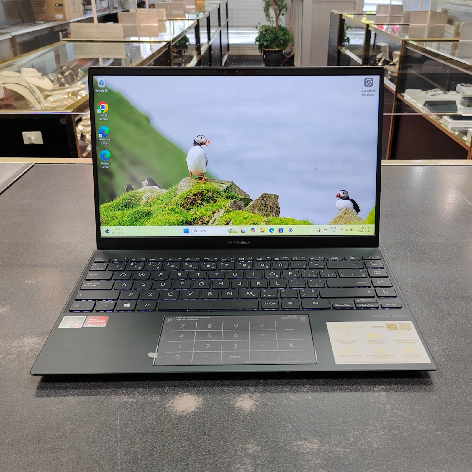 Asus Zenbook 14 (UM425UA) 14″ FHD Laptop with AMD Ryzen 5 5500U/8GB/512GB/Win11