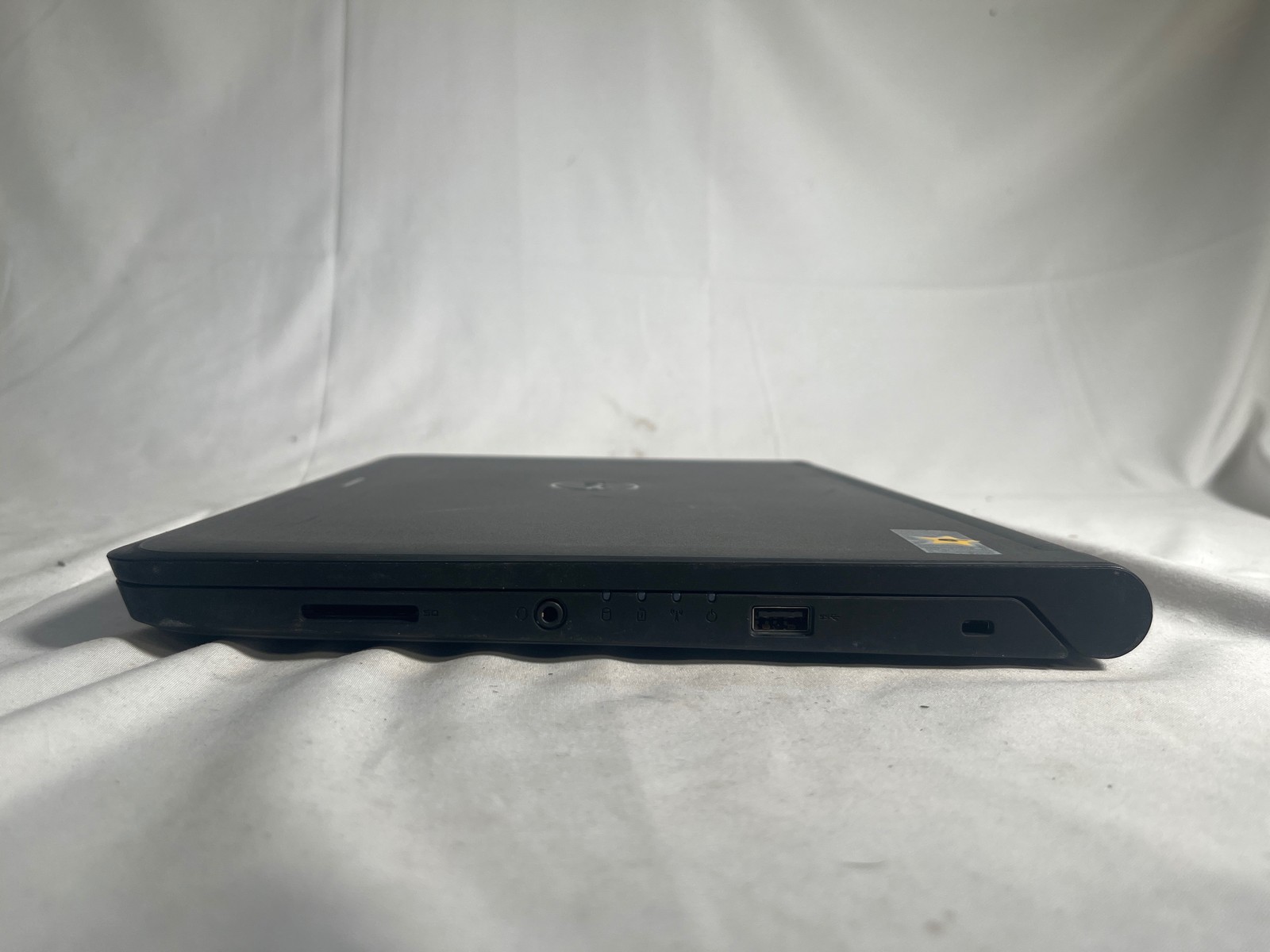 Dell Latitude 3340 i3-4030U 1.9GHz 4GB 128GB SSD 13.3″