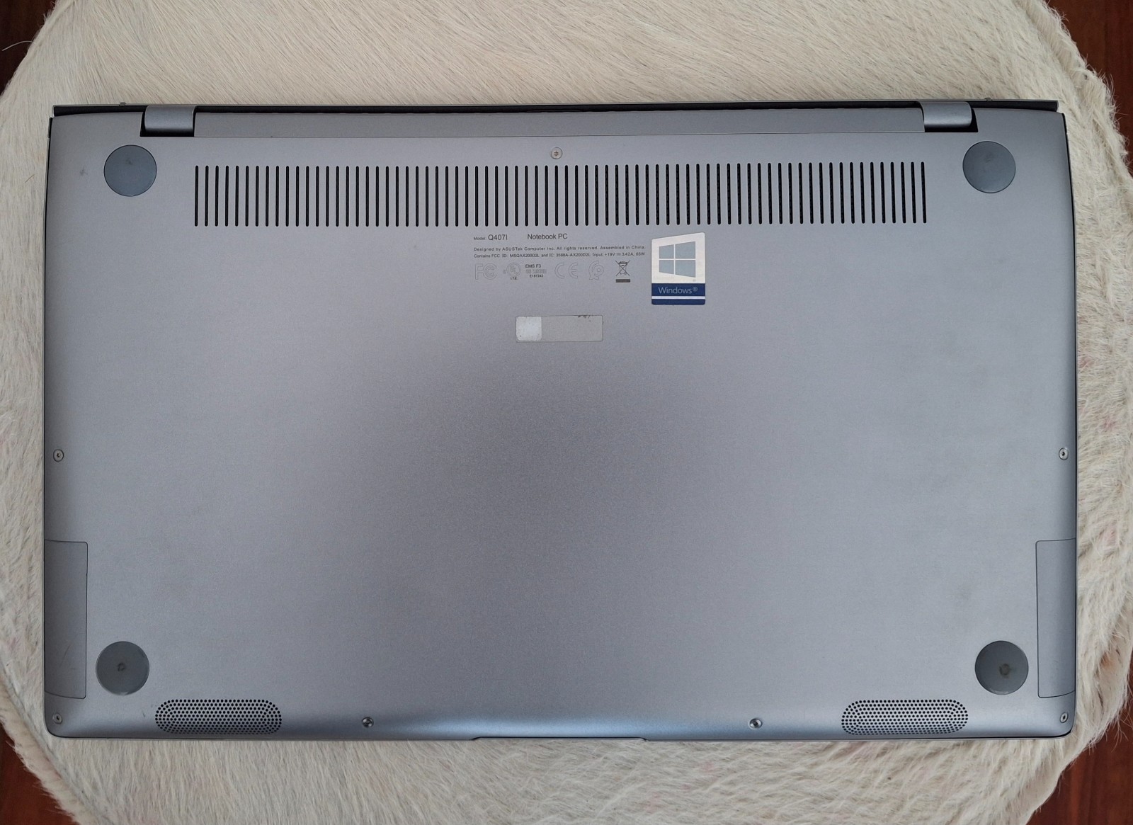 ASUS Zenbook 14 Laptop – AMD Ryzen 5-8GB RAM – GEFORCE MX350-256GB SSD – Win 10