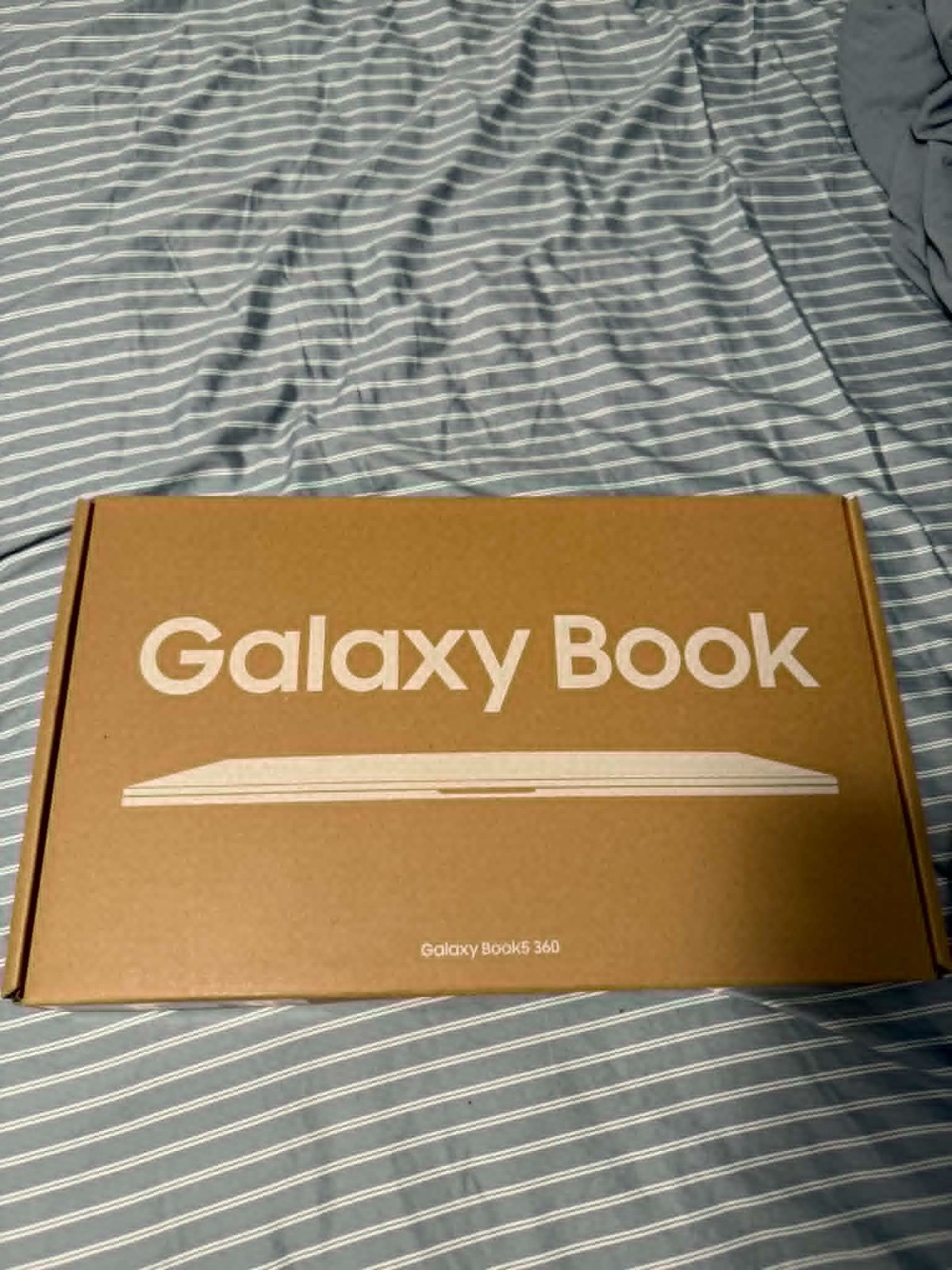 Samsung Laptop Galaxy Book 5 360 15.6″ Intel Core Ultra 7 256V 512GB- Silver