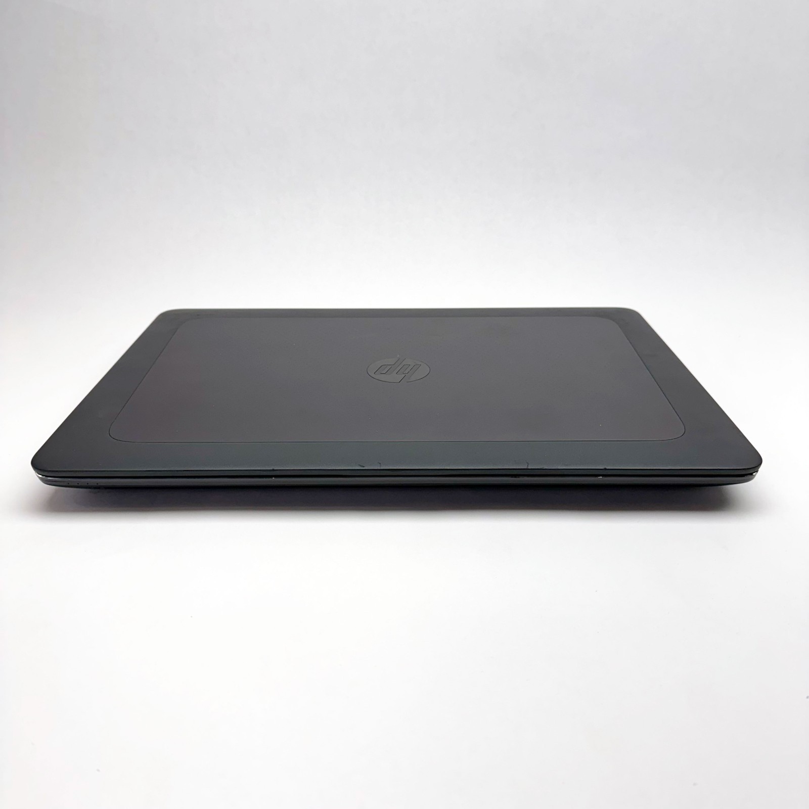 HP ZBOOK 15 G3 i7-6820HQ 2.7GHz 8GB RAM 128GB SSD 15.6″ Laptop