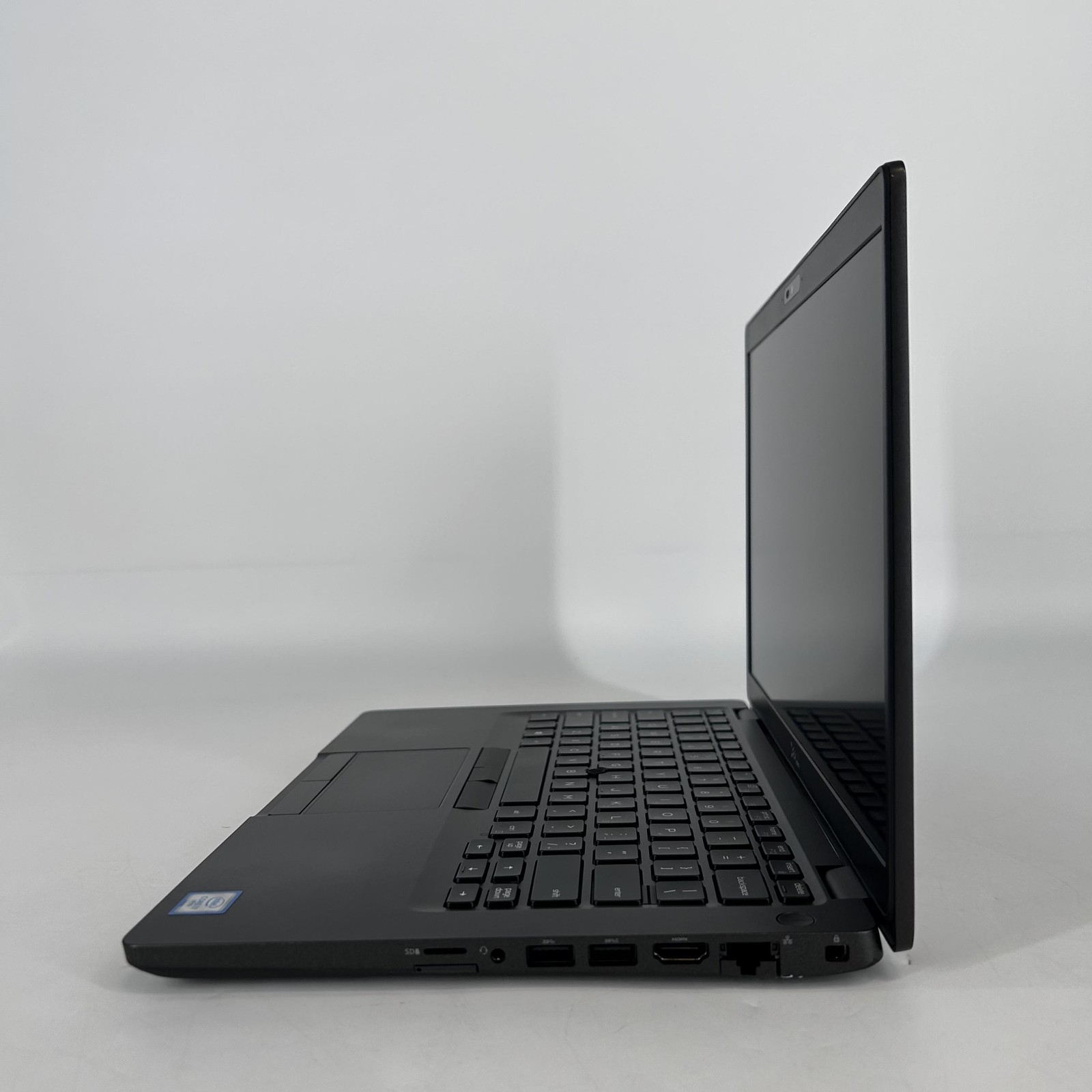 Dell Latitude 5400 14 Black HD i7-8665U 1.90GHz 16GB 500GB HDD Good