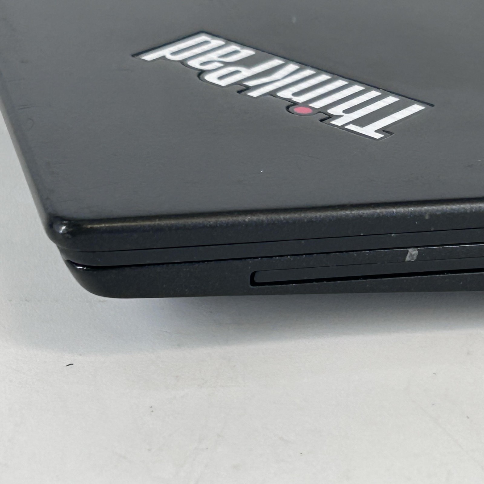 Lenovo ThinkPad T495s 14 Black FHD 2.3 GHz Ryzen 7 PRO 3700U 16GB 512GB SSD Good