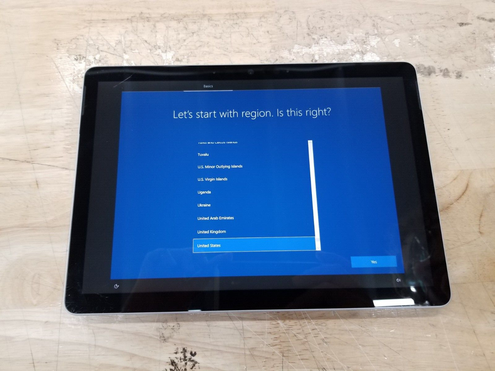 Microsoft Surface Go 2 10.5″ Touch 4GB 64GB SSD Platinum