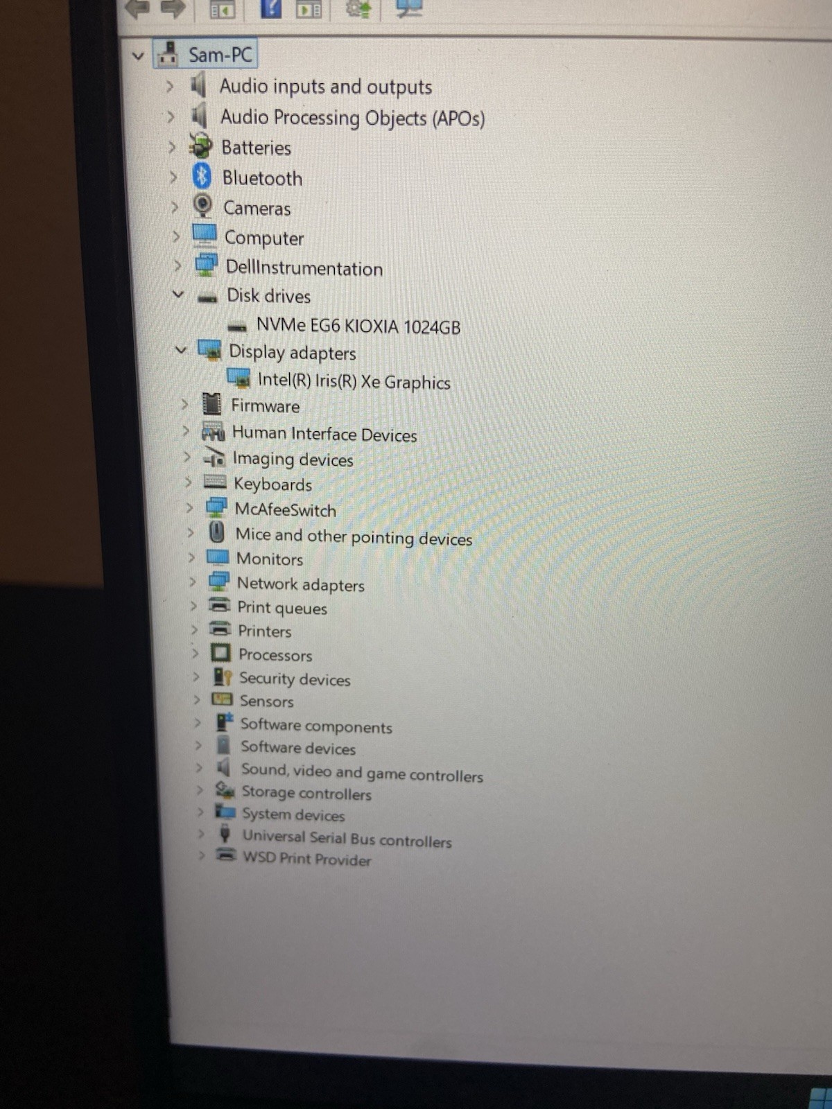 Dell Inspiron 15 3530 | 15.6″ 13th Gen Intel Core i7, 16GB RAM, 1TB SSD Laptop