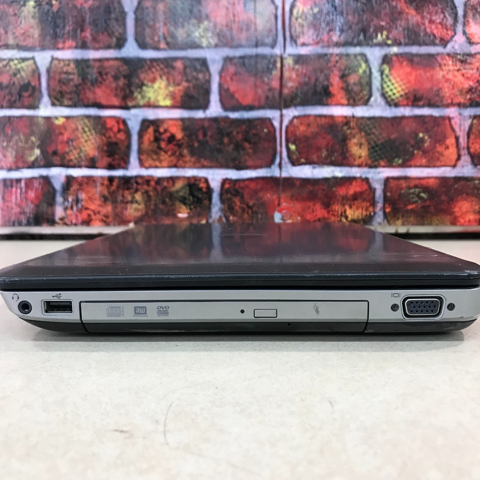 Dell Latitude E7470 Retro Gaming Laptop i5-2520M 2.50GHz 4GB RAM (Windows 7 Pro)