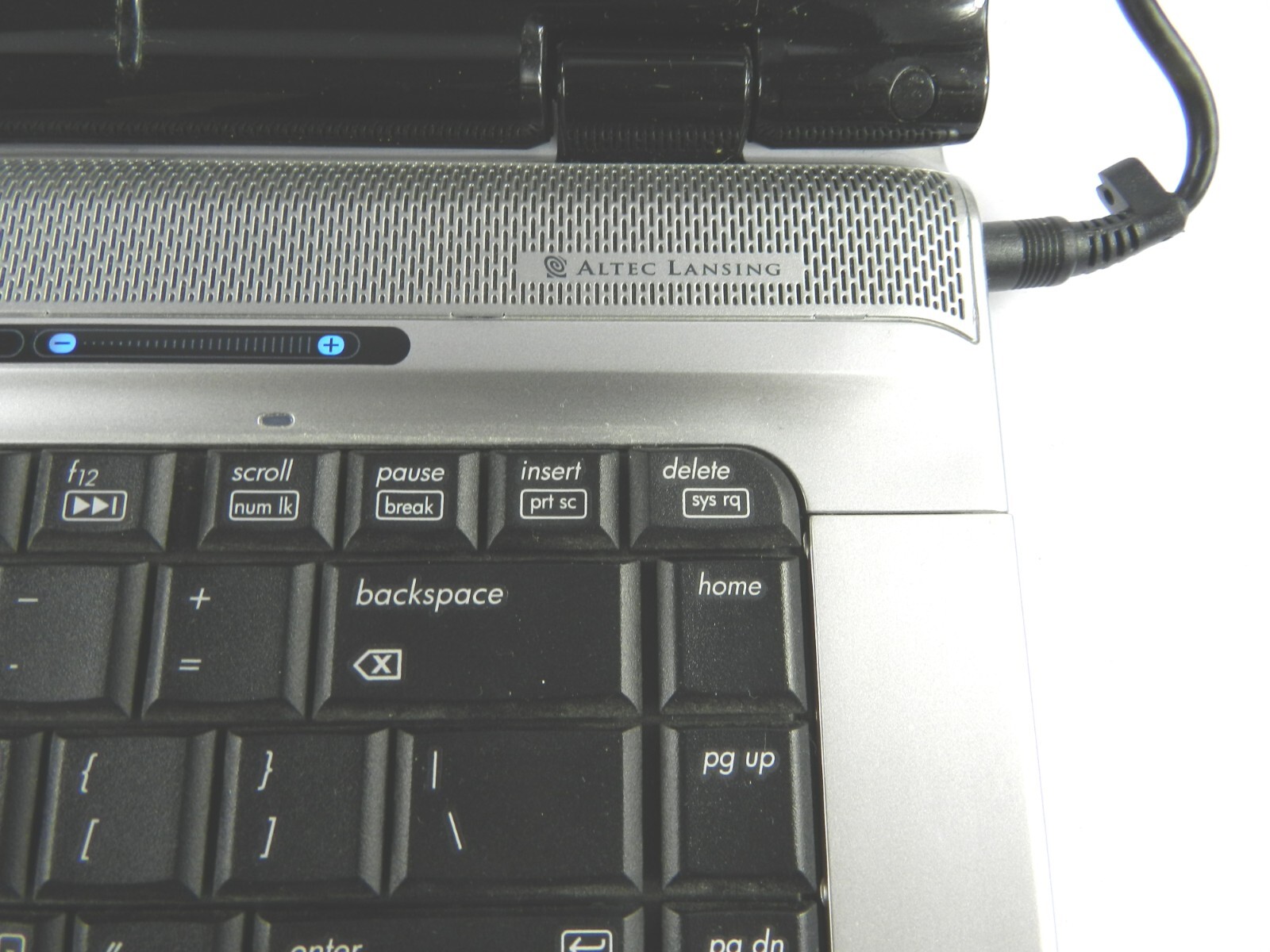 HP Pavilion dv6500 AMD Athlon 64×2 Dual Core TK55 1.8GHz 1 GB RAM NO HDD