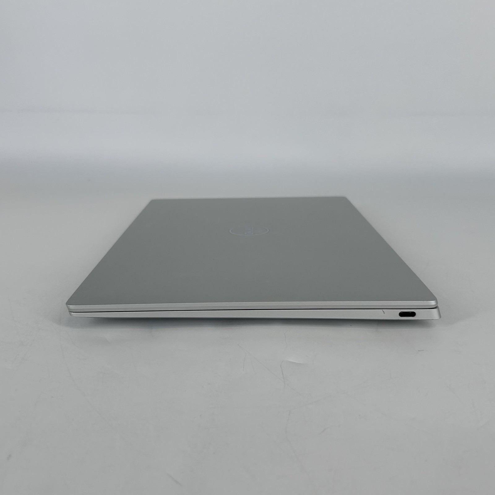 Dell XPS 13 Plus 9320 Silver UHD+ TOUCH 2.1 GHz i7-1260P 16GB 512GB SSD Good