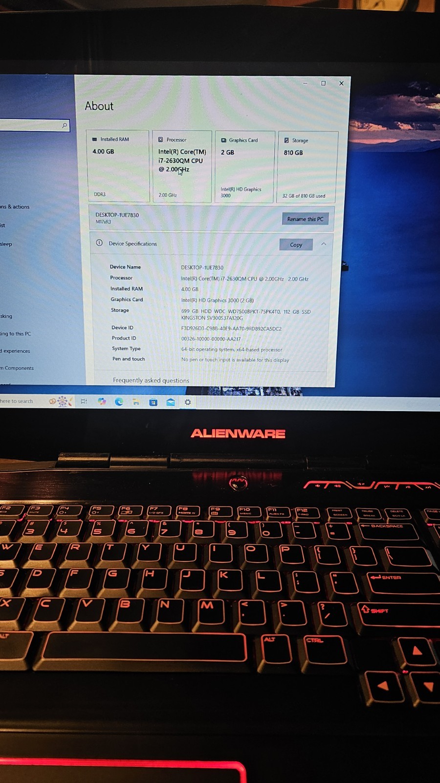 Alienware M17X R3 Laptop i7-2820QM 2GHz 4GB RAM 699GB HDD/112GB S RED