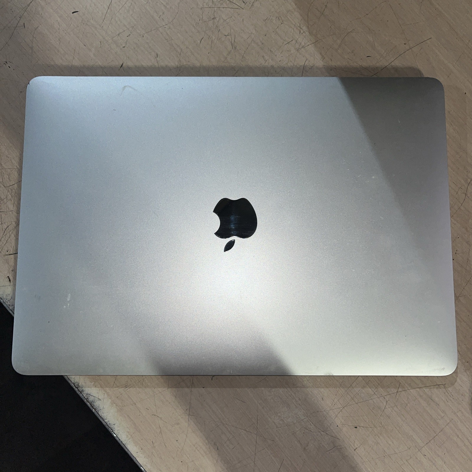 APPLE MACBOOK AIR 13″ SCISSOR, 2020 CORE I3-1000NG4 1.1GHZ 8GB RAM 256SSD +