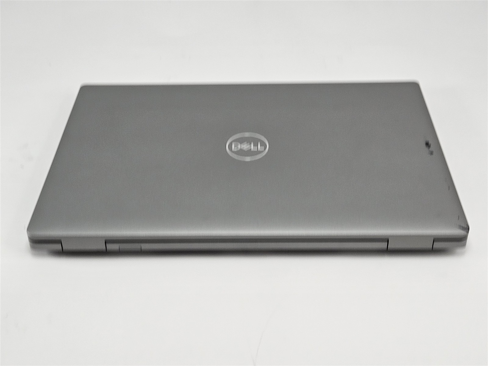 Dell Precision 3571 i7-12800H 16GB 512GB SSD 15.6″ HDMI 2.0 Thunderbolt 4