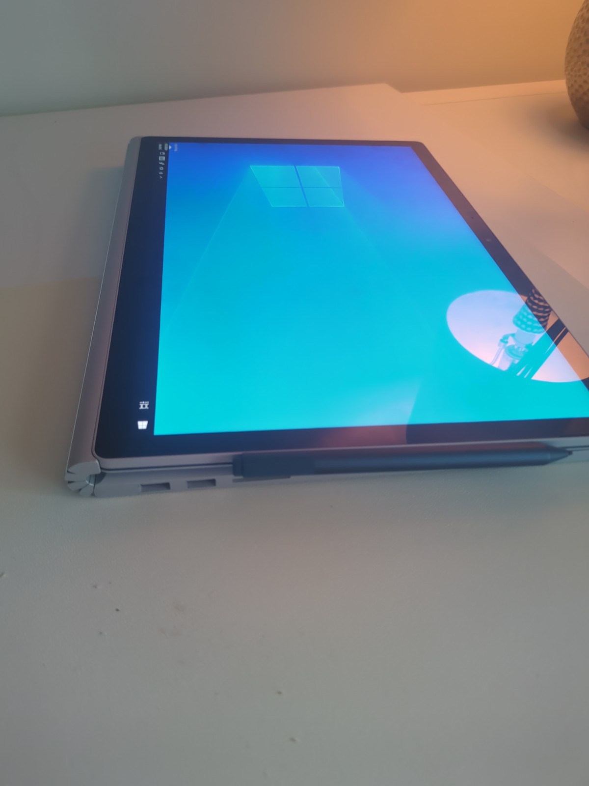 Microsoft Surface Book 2 15″ (16/512GB, i7-8650U, Nvidia GTX 1060 Mobile)