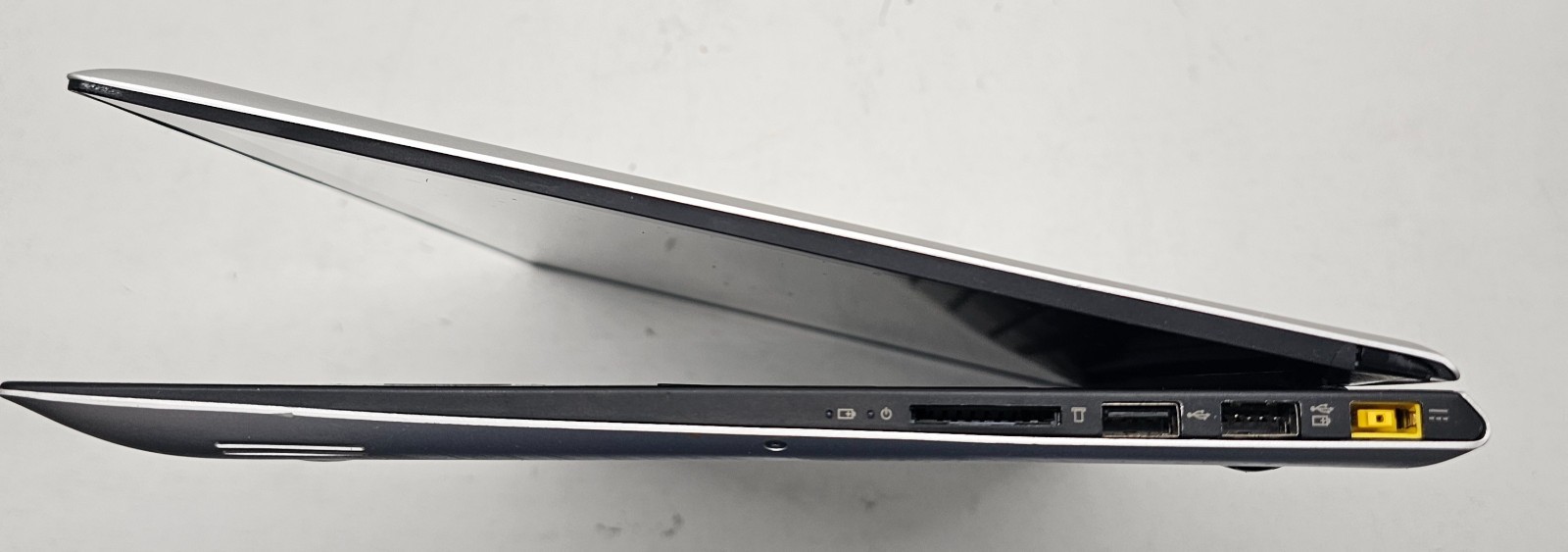 Lenovo IdeaPad U530 Touch 15.6″ Laptop Intel Core i7-4500U 8GB Ram NO HD/OS (FL)