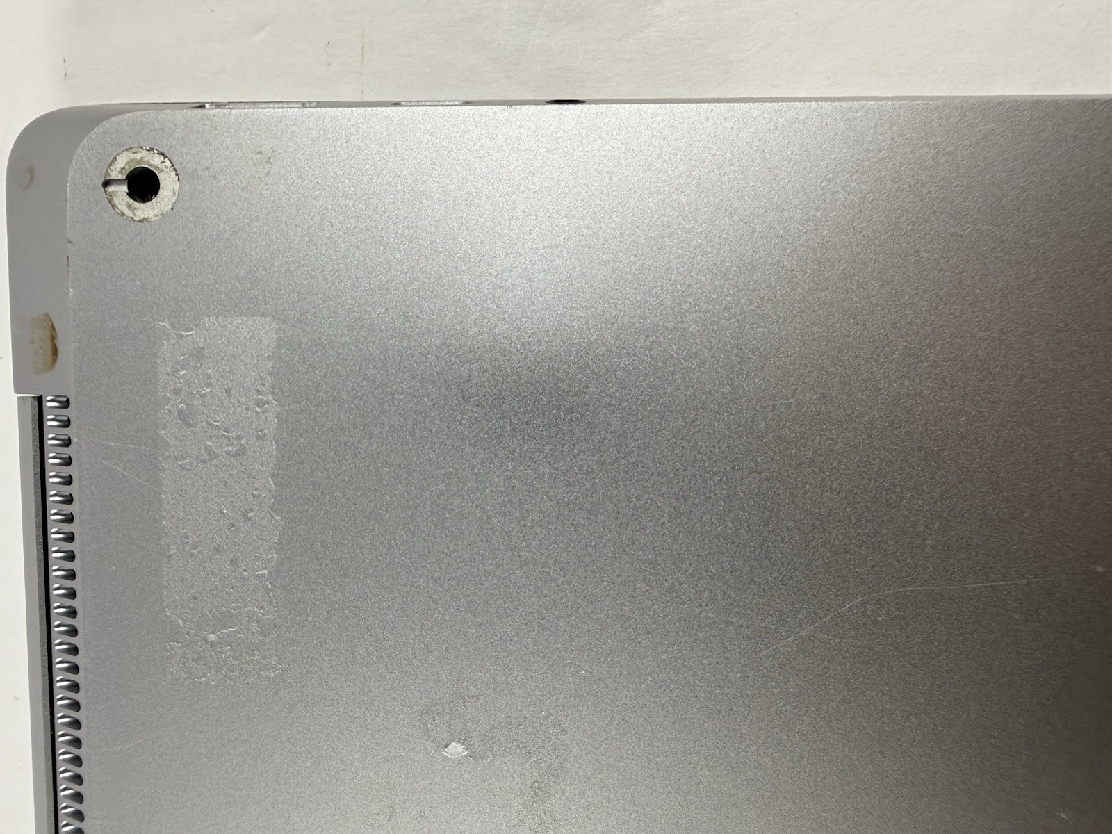 Microsoft Surface Laptop 5 13.5” 1950 Intel Core i7-1265U 16GB RAM 512GB NVME