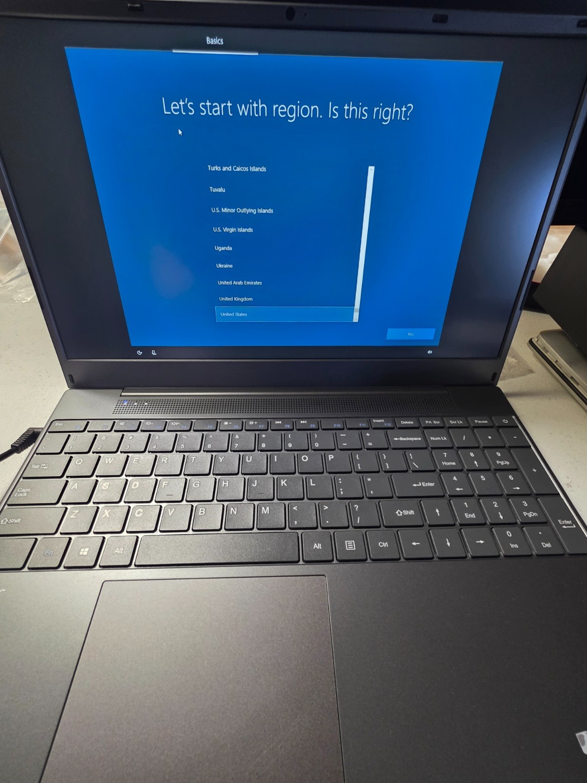 Gateway GWTN156-12-11BK 15.6″ Laptop Ryzen 3 3250U 4GB RAM, 128GB SSD, Win10