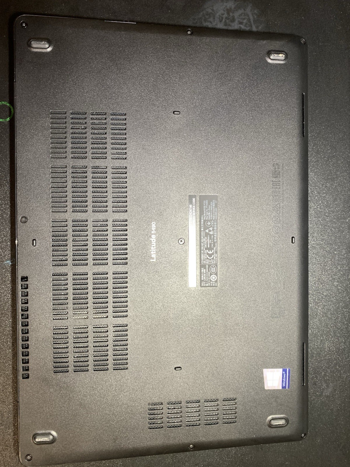 Dell Latitude 5490 i5-8350U 16GB 256GB SSD Win11 14in FHD Touchscreen Black