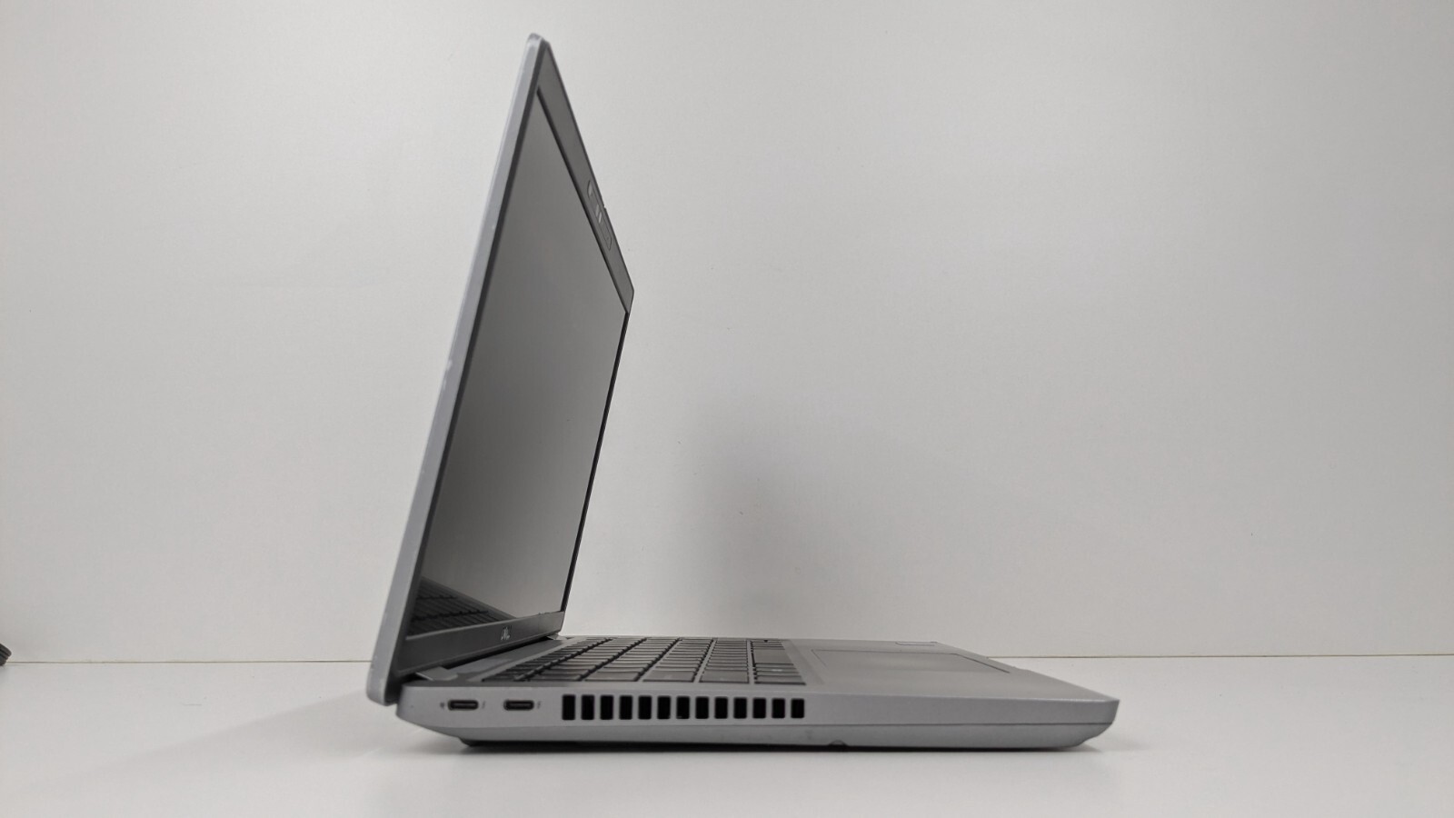 Dell Latitude 5431 12 Core i7 16GB 512 SSD GeForce MX550 *Midrange Gaming*