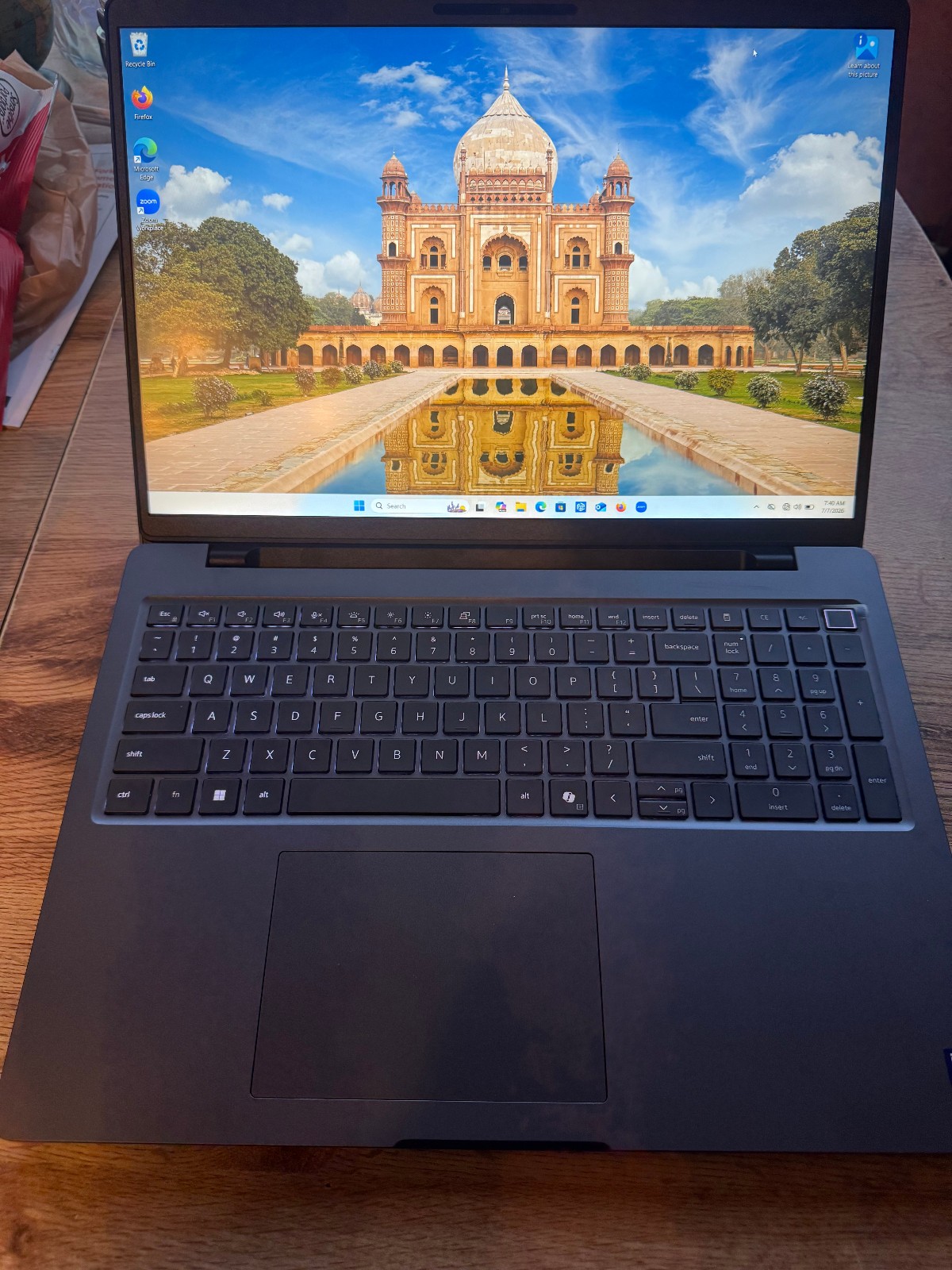 Dell Pro Max 16 MC16250 Laptop