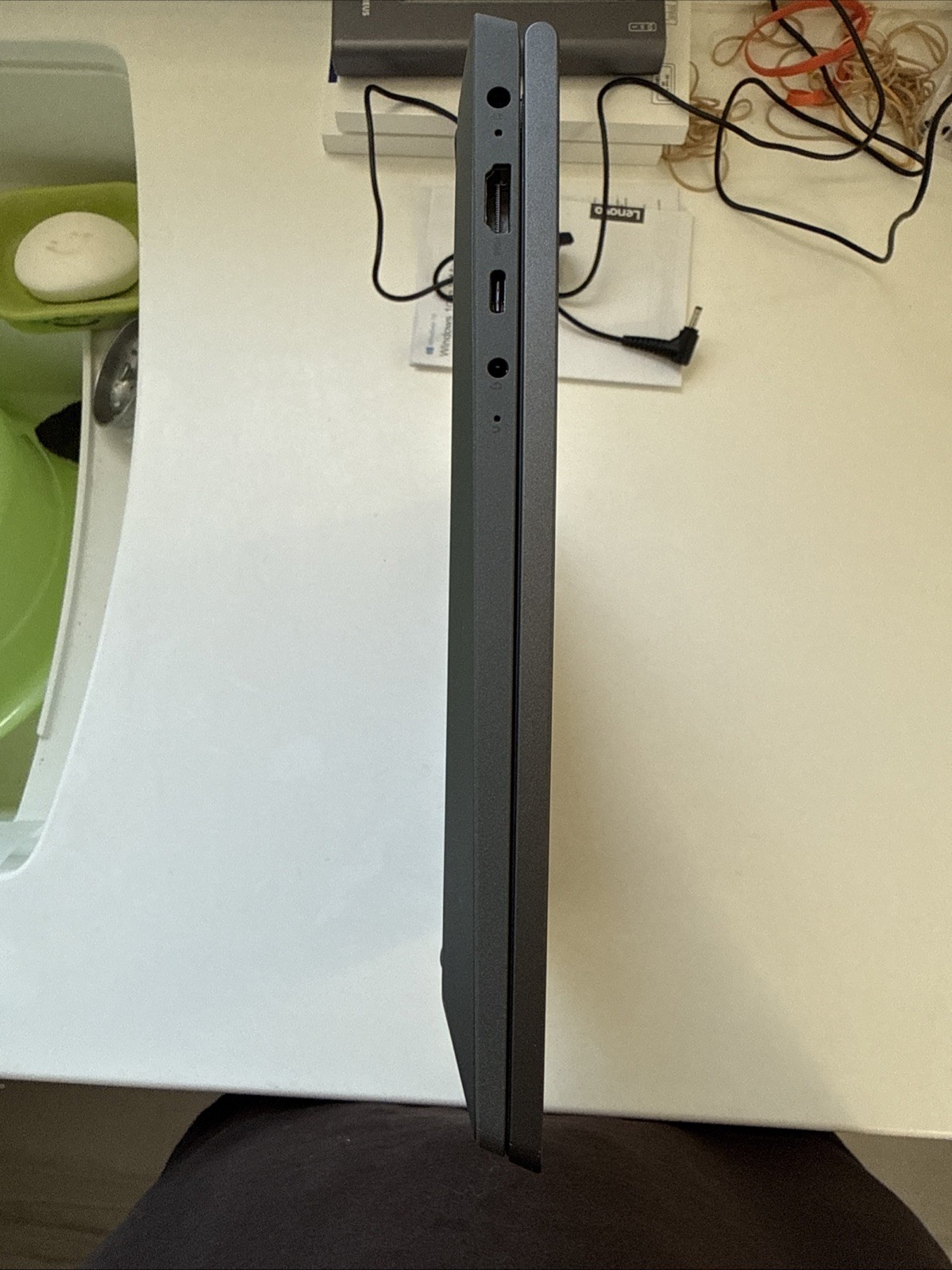 Lenovo IdeaPad Flex 5 14″ FHD Touch AMD Ryzen 3 4300U 2.7GHz 128GB SSD 4GB RAM