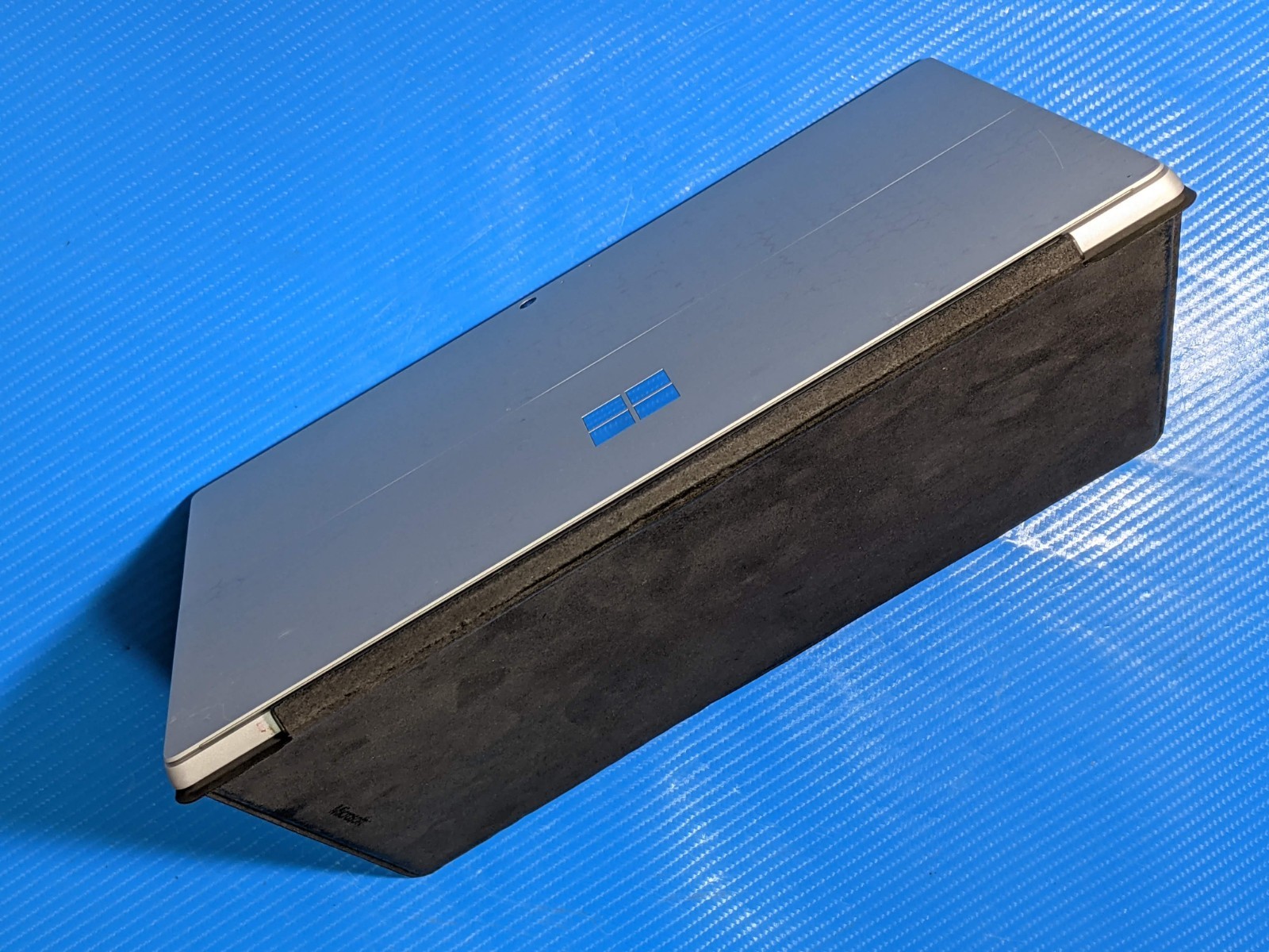 MS Surface Pro 6 1796 12.3″ 2736×1824 TOUCH i7-8650U 1.9GHz 8GB 256GB SSD AS-IS