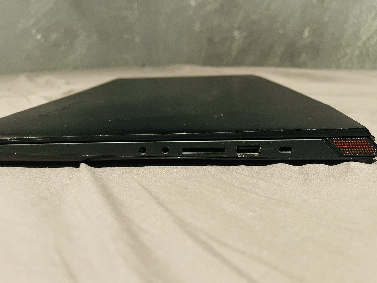 USED Lenovo Y50-70, 4700HQ, GTX 860M, 16GB DDR3, 500GB SSD, WIN 10 64bit