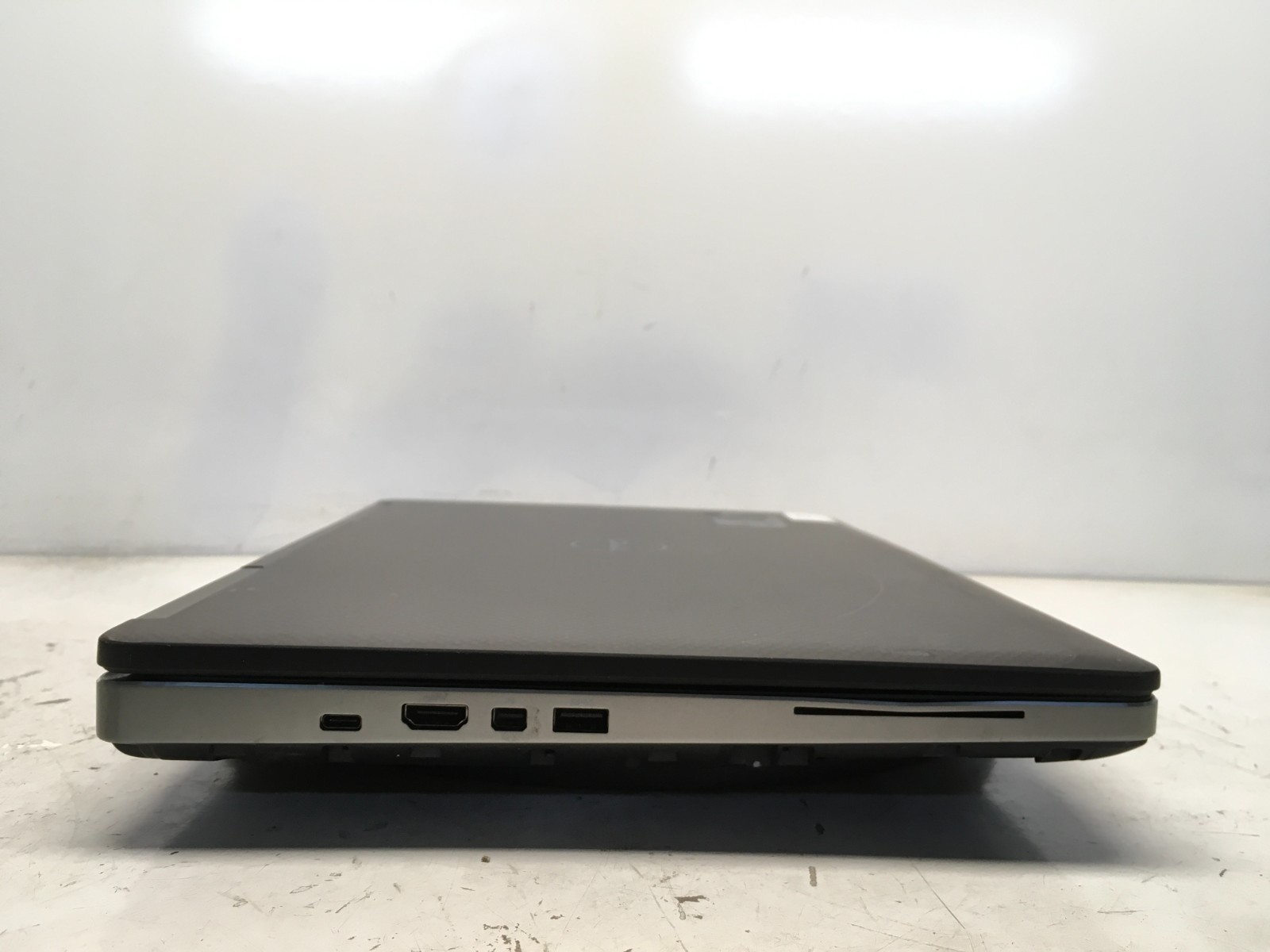 Dell Precision 7520 Intel i7 No RAM NO HDD