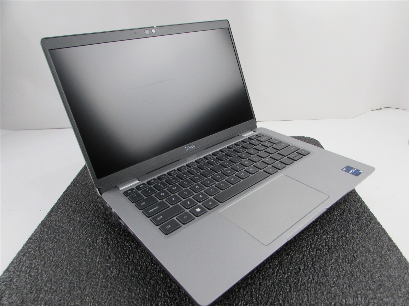 DELL LATITUDE 5330 FHD TOUCHSCREEN I5-1245U 10 CORE 512GB 16GB RAM NO O.S/BATT