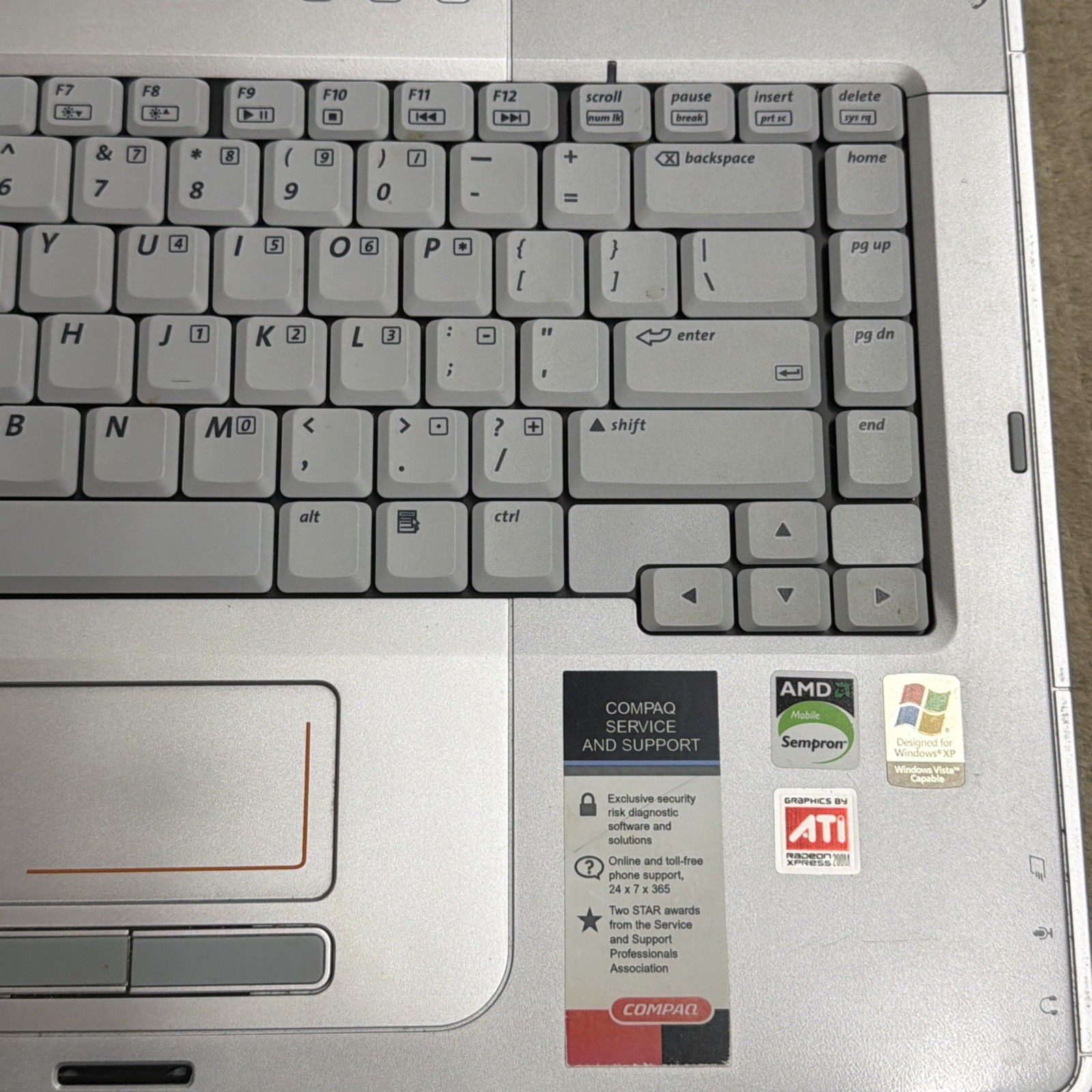 Compaq Presario V5101US AMD Sempron 15″ Laptop No Cord AS IS (Powers On)