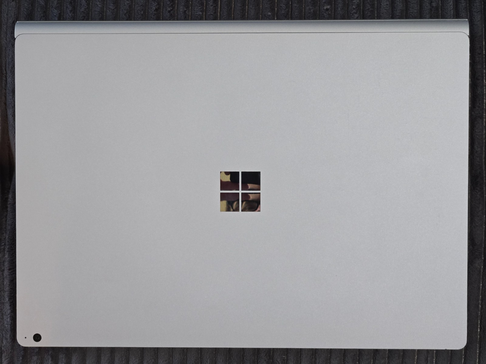 Microsoft Surface Book 3 15″ (256GB SSD, Intel i7-1065G7 GTX 1660 Ti 16GB RAM)