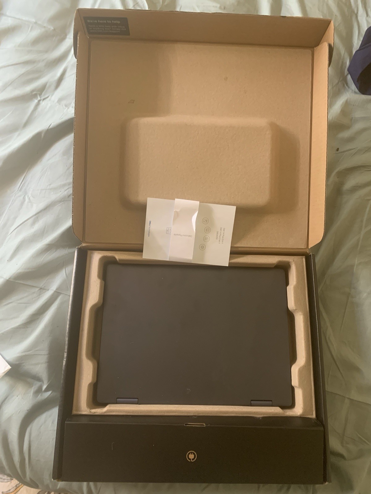 HP Black Notebook Laptop Windows 10 Built-in Webcam Wi-Fi Integrated Graphics