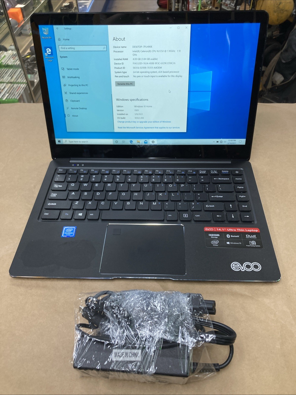 EVOO TEV-CE-141-2-BK 14.1″ FHD Celeron N3350 1.10 GHz Intel HD Graphics 4GB RAM