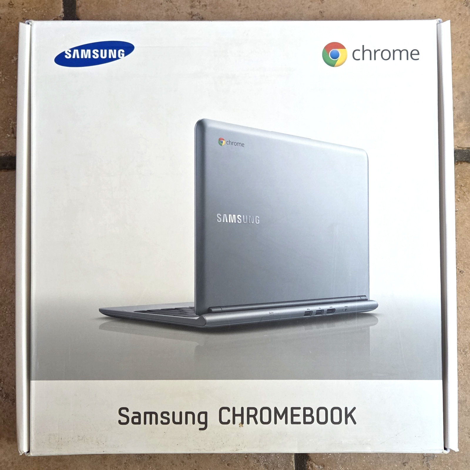 New Samsung XE303C12-A01US 11.6″ Chromebook Exynos 5250 16GB SSD 2GB RAM 317027
