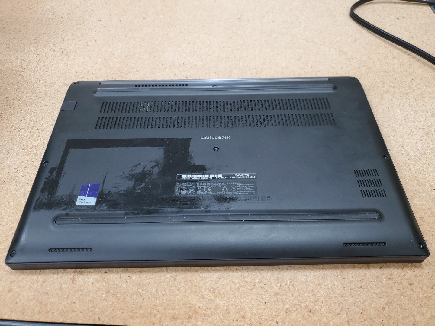 Dell Latitude 7480 14” i5-6300U 2.4GH 8GB DDR4 256GB SSD Win 11 042926-1