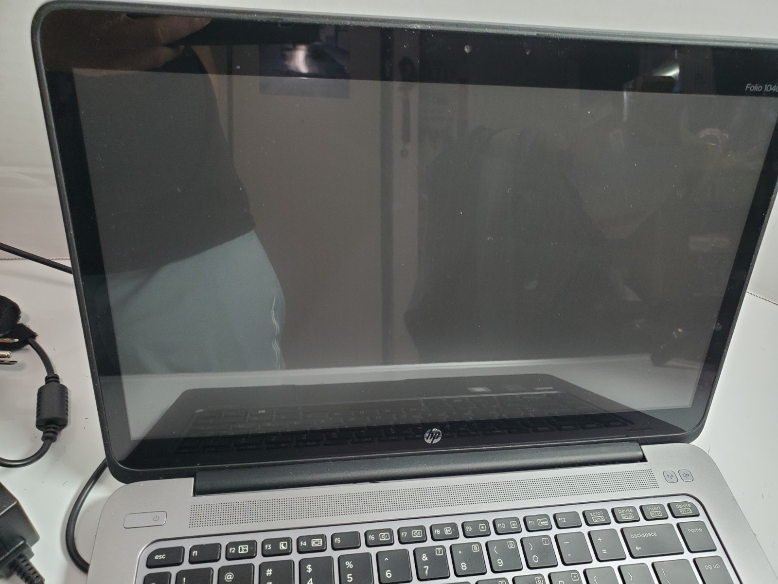 HP Elitebook Folio 1040 G1 14″ Intel Core i5-4300U 1.9GHz 8gb RAM 180GB HD Win