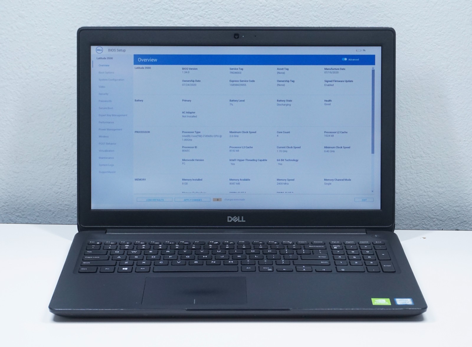 Dell Latitude 3500 Core i7-8565U @1.80GHz 8GB RAM 256GB SSD MX130 FHD (No OS)