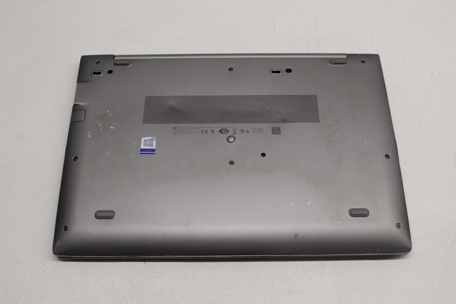 HP ZBook 15UG6 I7-8665U 256GB NvME 16GB DDR4 Win11Pro* See Desc