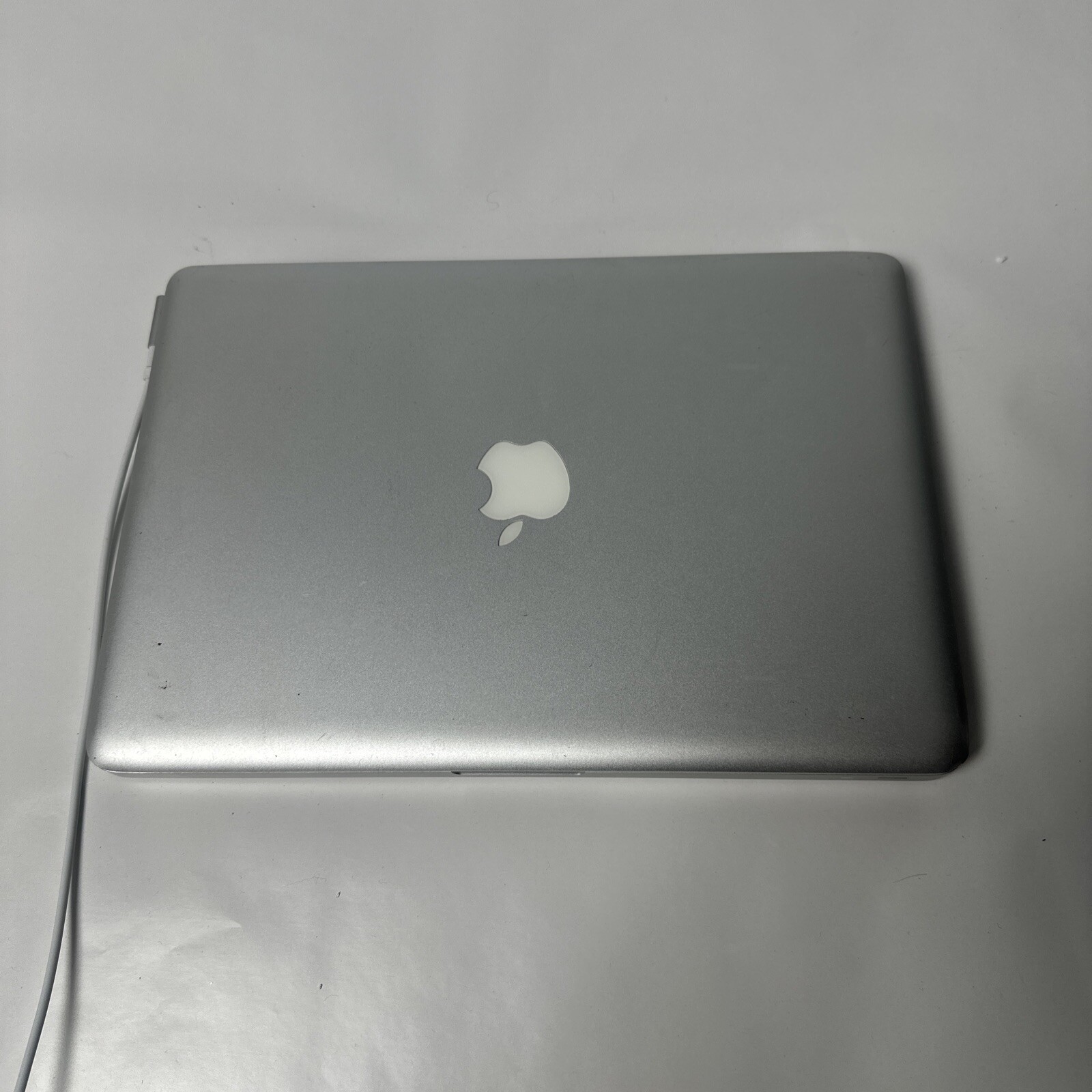 Apple Macbook Pro 13 Mid 2009 A1278 Core 2 DUO 2.26GHz 4GB 500GB HDD MB990LL/A