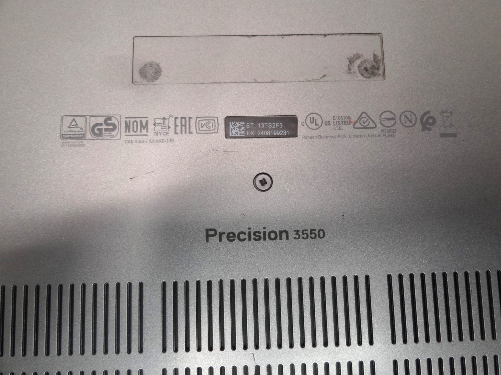 Dell Precision 3550 15.6″ i5-10310U 16GB 512GB M.2 SSD Quadro P520 W11PRO T9-A11