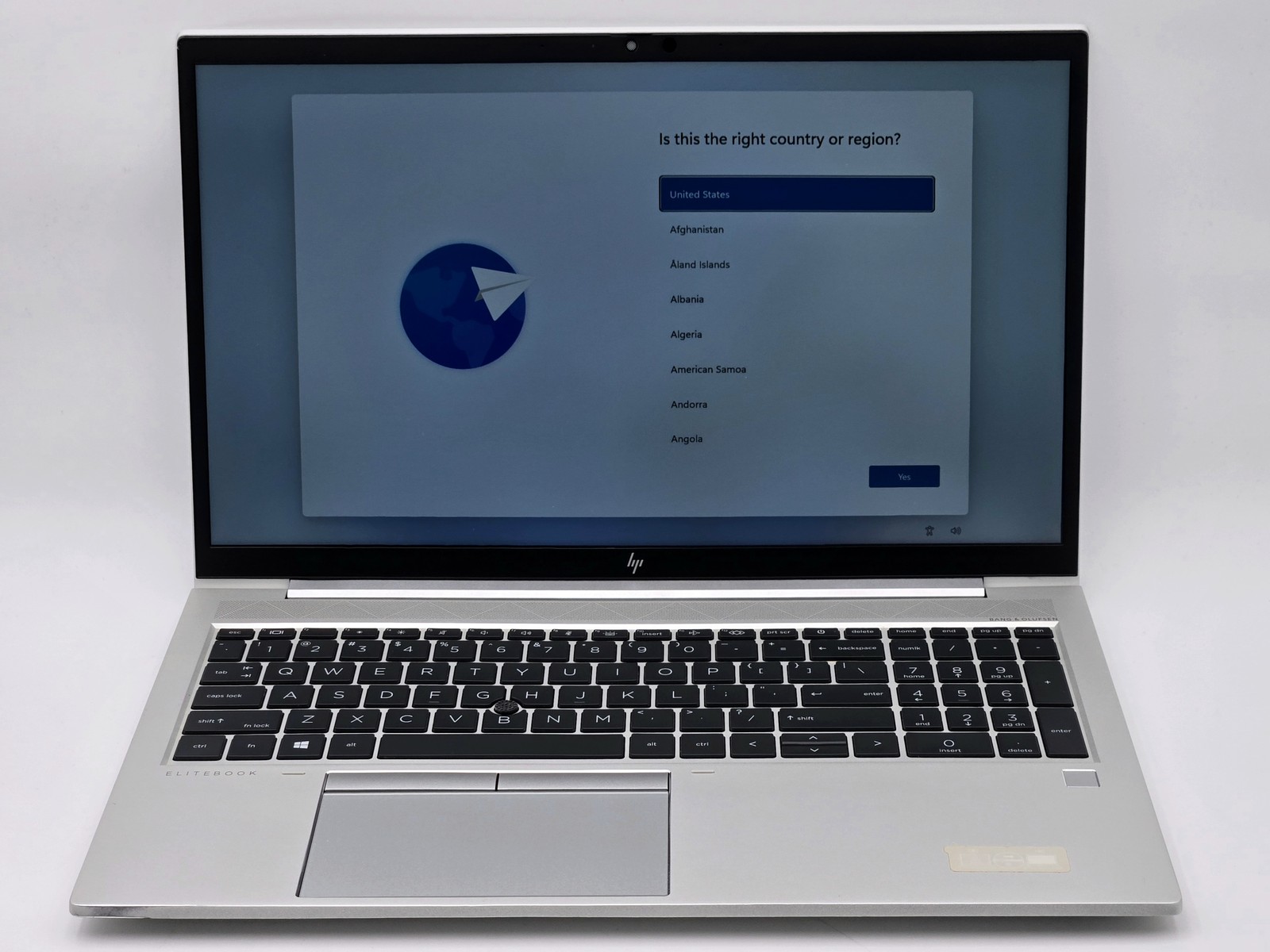 HP EliteBook 855 G8 15″ FHD Touch RYZEN 7 PRO 5850U 512GB 16GB W11P Cam Backlit