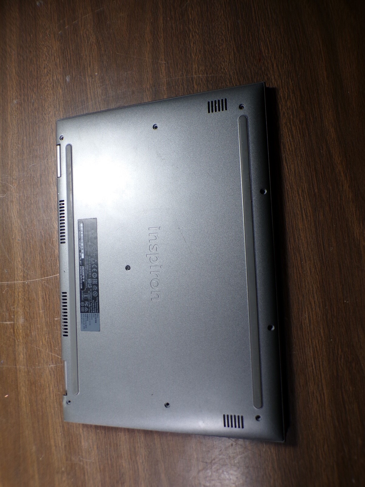 DELL INSPIRON 13 5000 SERIES INTEL CORE I3 7TH GEN 4GB RAM **NO POWER ON **NO HD