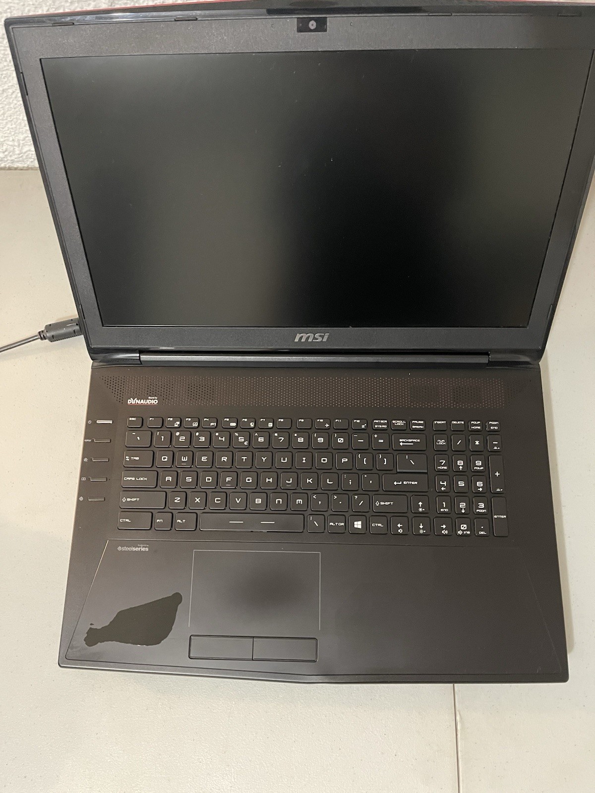MSI GT72 2QE DOMINATOR PRO i7-4710HQ 16GB RAM GTX 980M 8gb 118GB M.2 1TB HDD W11