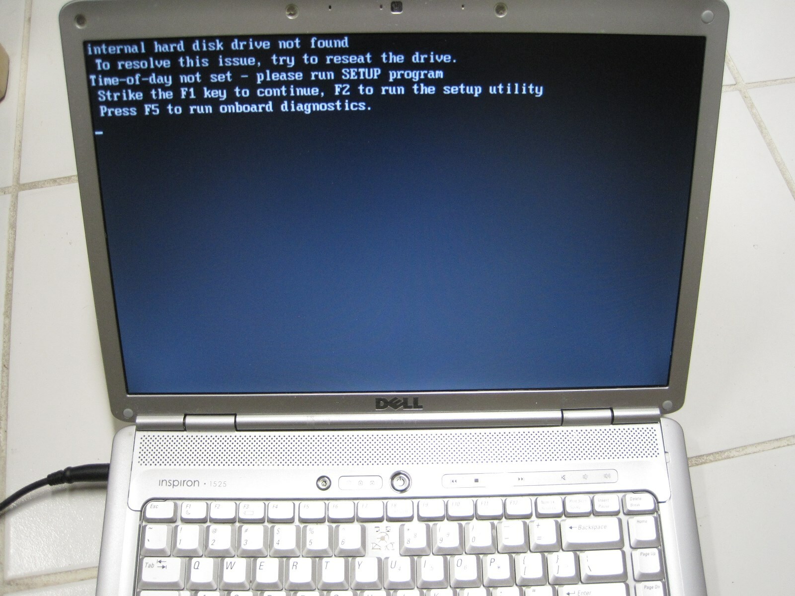 Lot of 4 Laptop – Gateway NV MS2273 Asus X551M Eee PC 1005HAB Dell Inspiron 1525