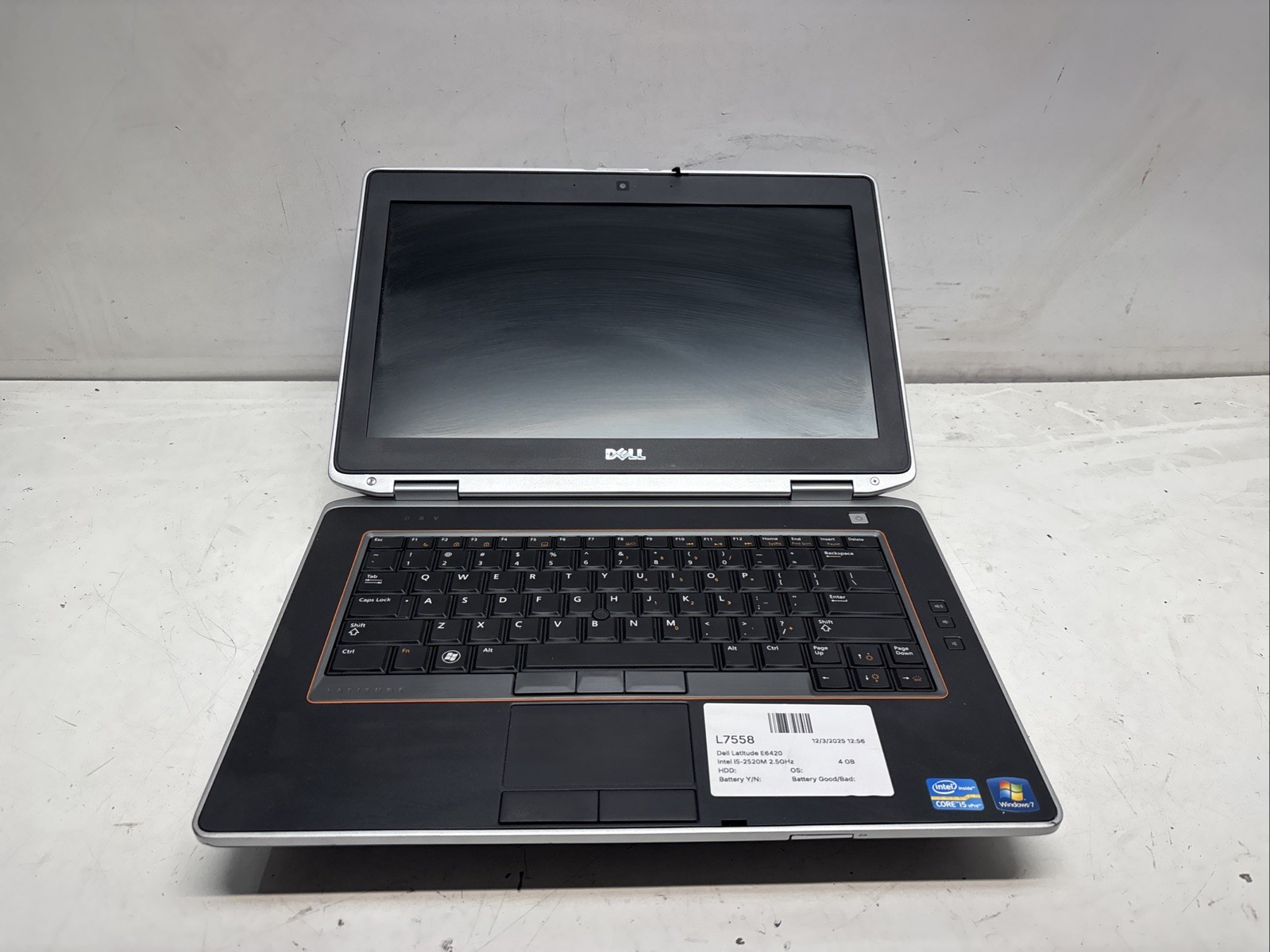 Dell Latitude E6420 Intel i5-2520M 2.5GHz 4 GB NO HDD No Batt