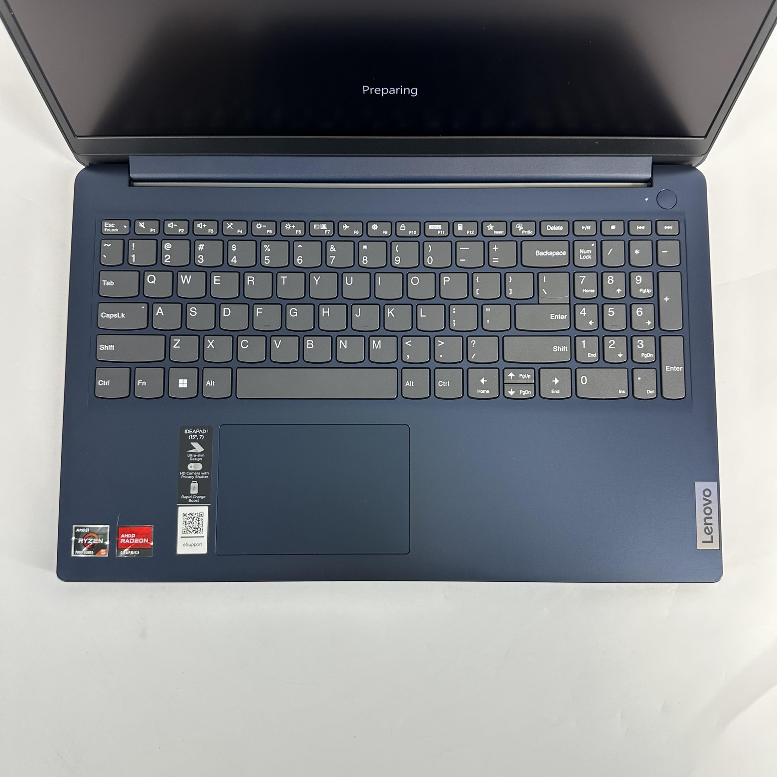 Lenovo IdeaPad 1 15.6 FHD TOUCH 2.8 GHz Ryzen 5 7520U 8GB 256GB SSD Excellent