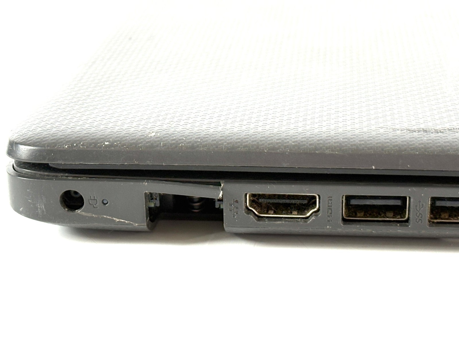 FOR PARTS: HP 250 G7 Notebook – 15.6″ FHD, 1.0GHz i5, 8GB RAM, 256GB SSD