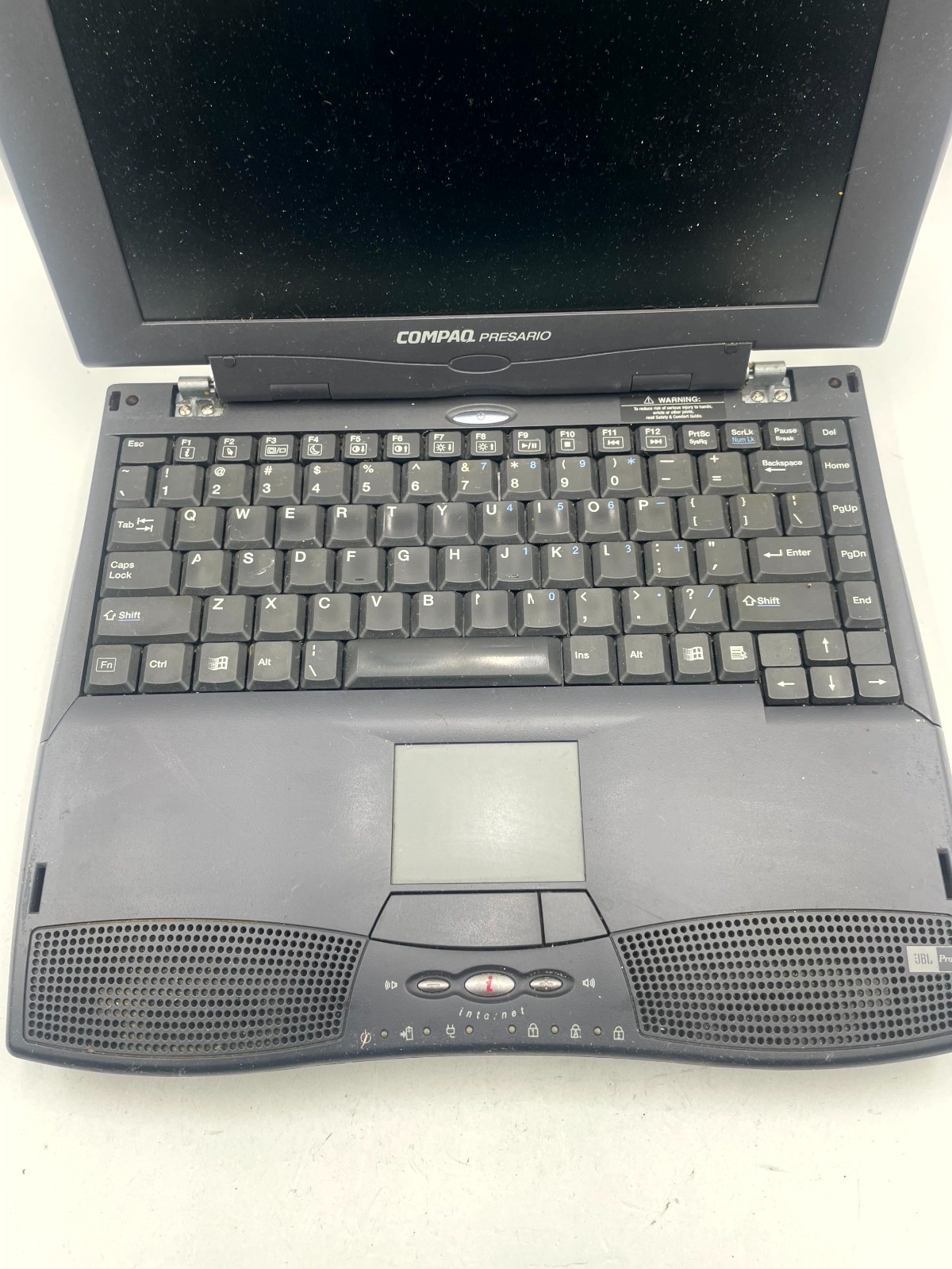 Vintage Compaq Presario CM2000 Laptop Black & Gray LCD Display USB and PS/2 Port